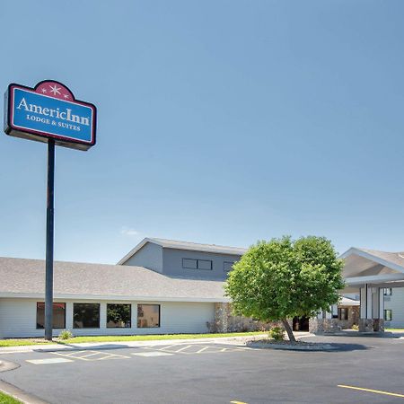 Americinn By Wyndham Lincoln North Eksteriør bilde